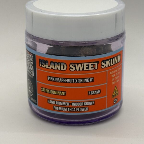 Island Sweet Skunk (Flower)